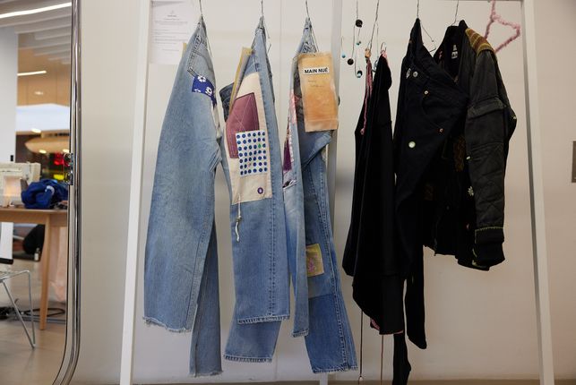 c423bb03-2857-4129-93e8-679bff73f61f-w_643_h_430_crop